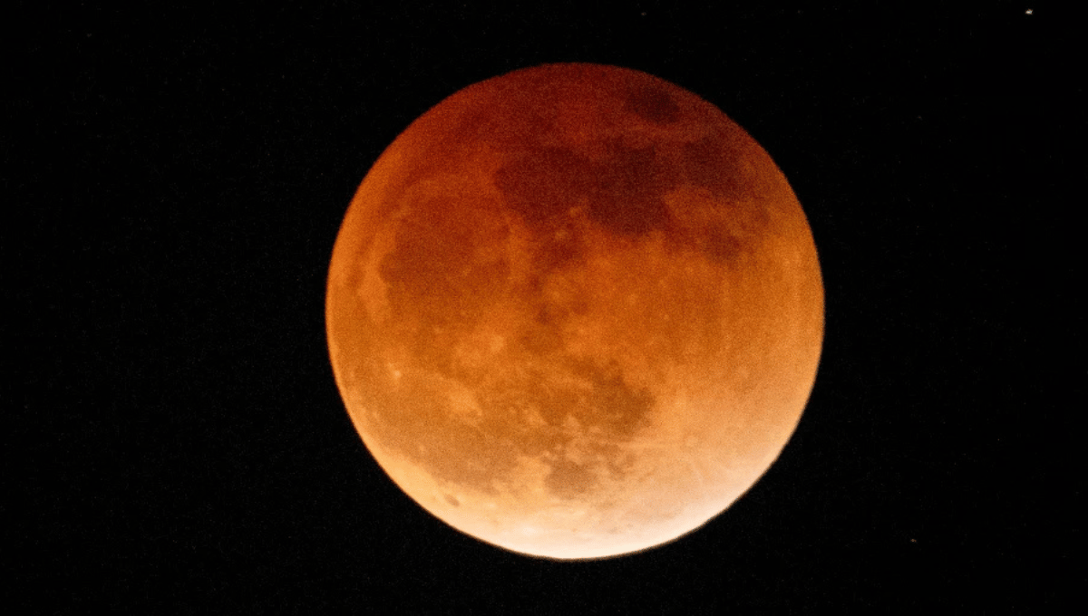 Puncak Blood Moon: Momen Paling Indah Gerhana Bulan Total 3 Maret 2026